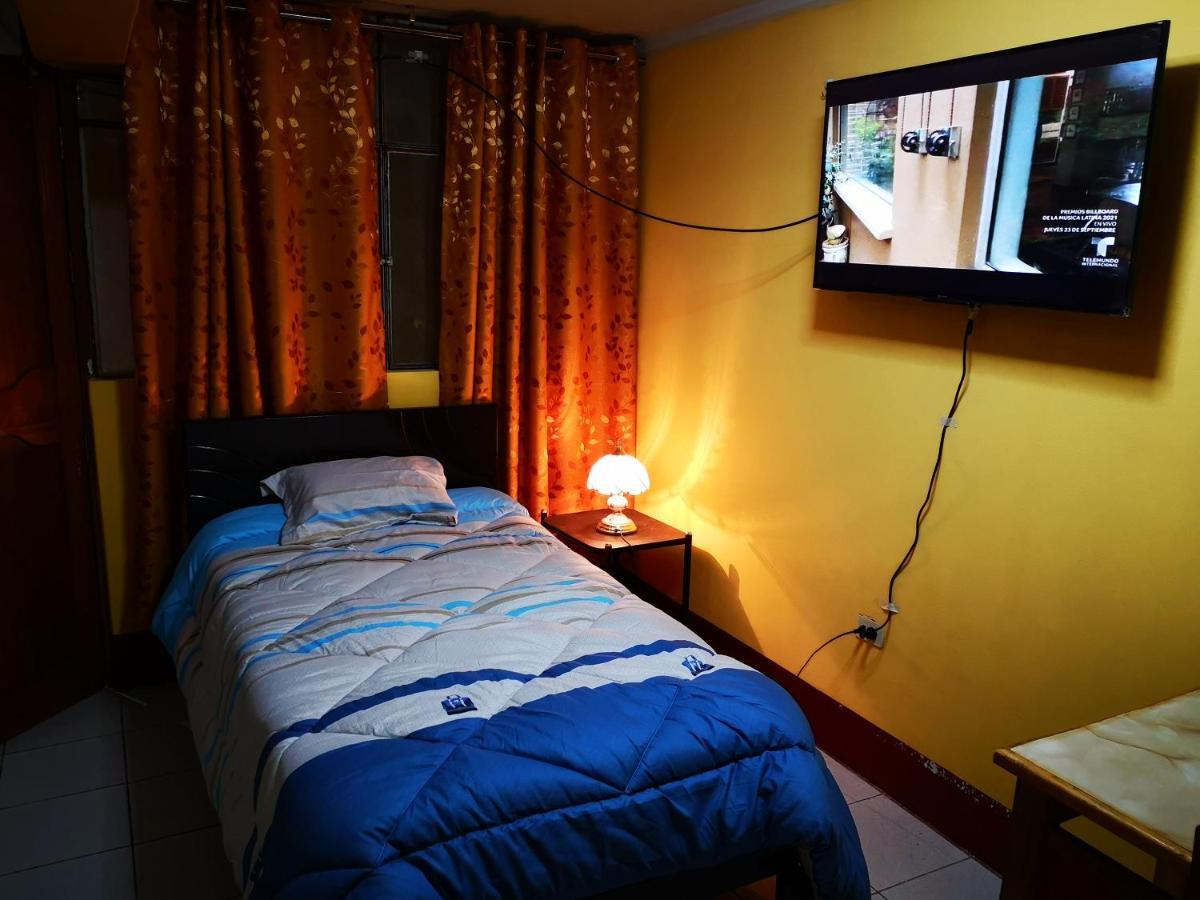 Hostel Las Gardenias 아야쿠초 외부 사진