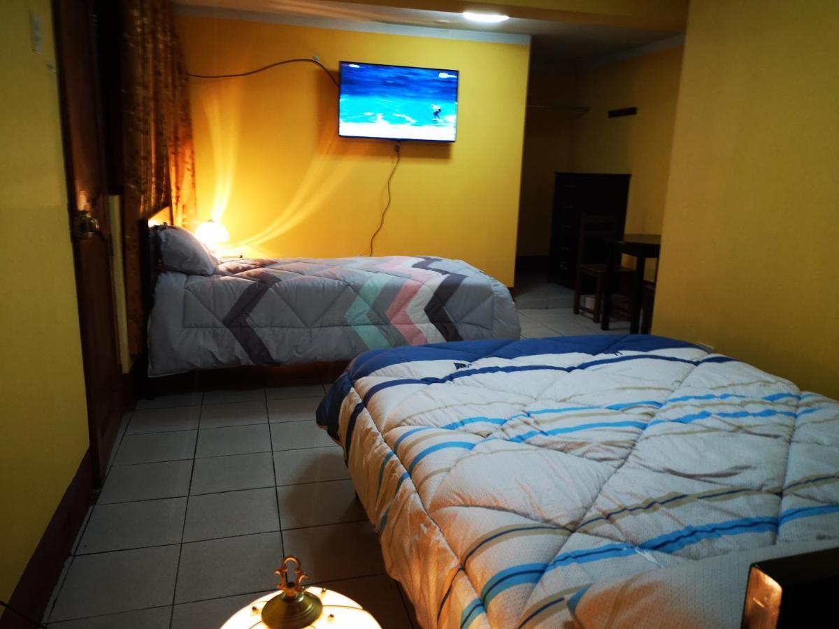 Hostel Las Gardenias 아야쿠초 외부 사진