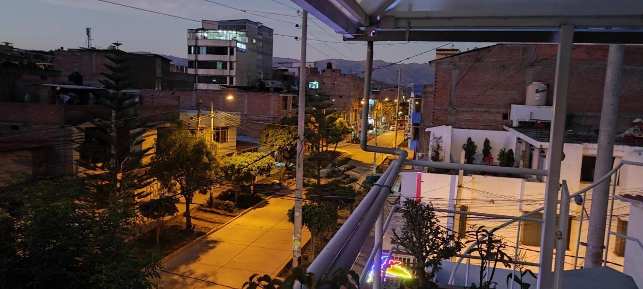 Hostel Las Gardenias 아야쿠초 외부 사진